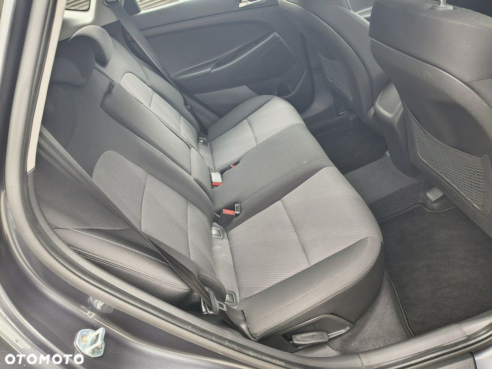 Hyundai Tucson 1.6 GDi 2WD Select - 17