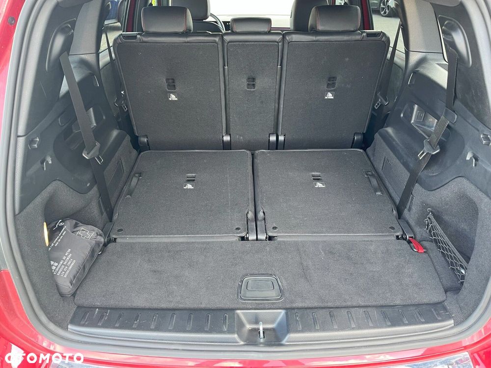 Mercedes-Benz GLB - 30