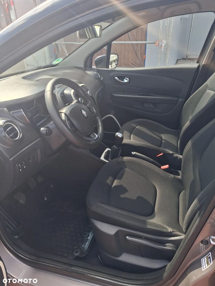 Renault Captur - 15