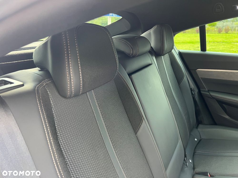 Peugeot 508 BlueHDi 130 EAT8 GT - 32