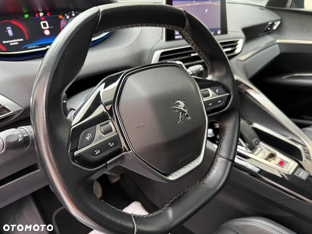 Peugeot 3008 1.6 PureTech GPF GT Line S&S EAT8 - 29