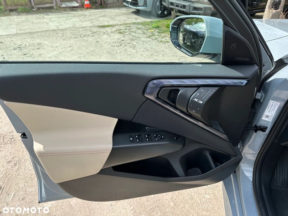 BMW X3 xDrive20d mHEV - 11