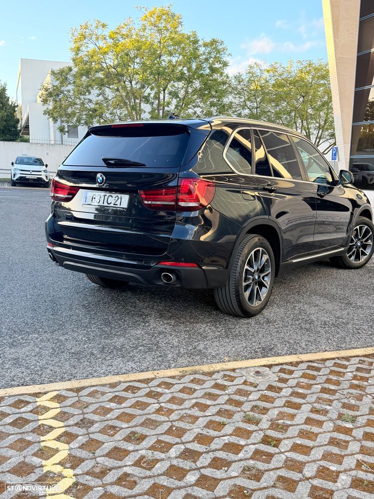 BMW X5 25 d sDrive Comfort 7L - 5
