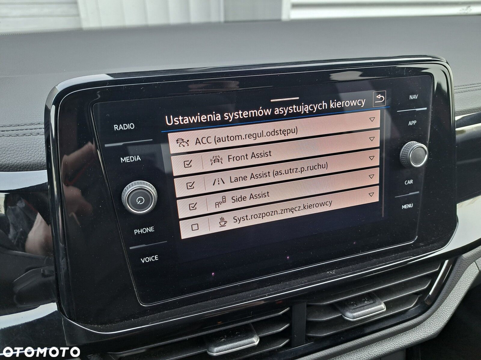Volkswagen T-Roc 1.5 TSI Style DSG - 20