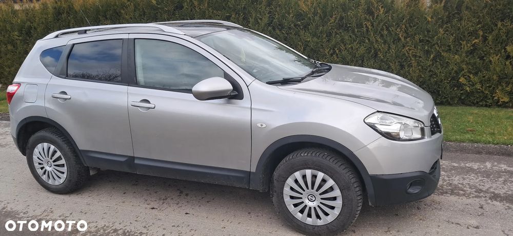 Nissan Qashqai - 10