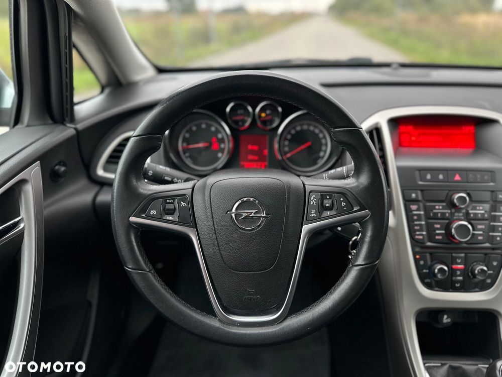 Opel Astra - 12