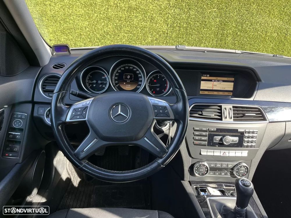 Mercedes-Benz C 180 CDi Executive BlueEfficiency - 20