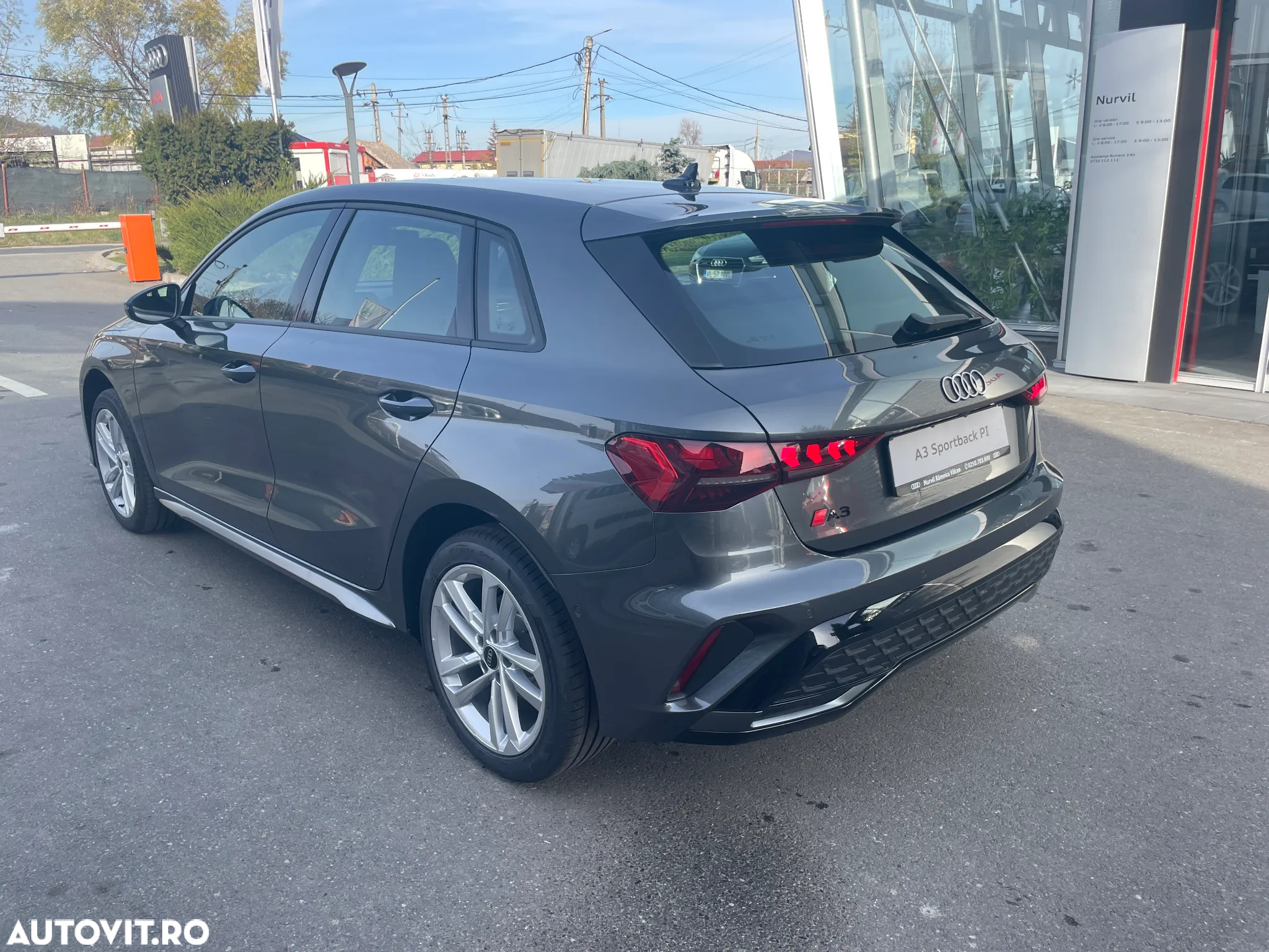 Audi A3 Sportback 2.0 35 TDI S tronic S Line - 3