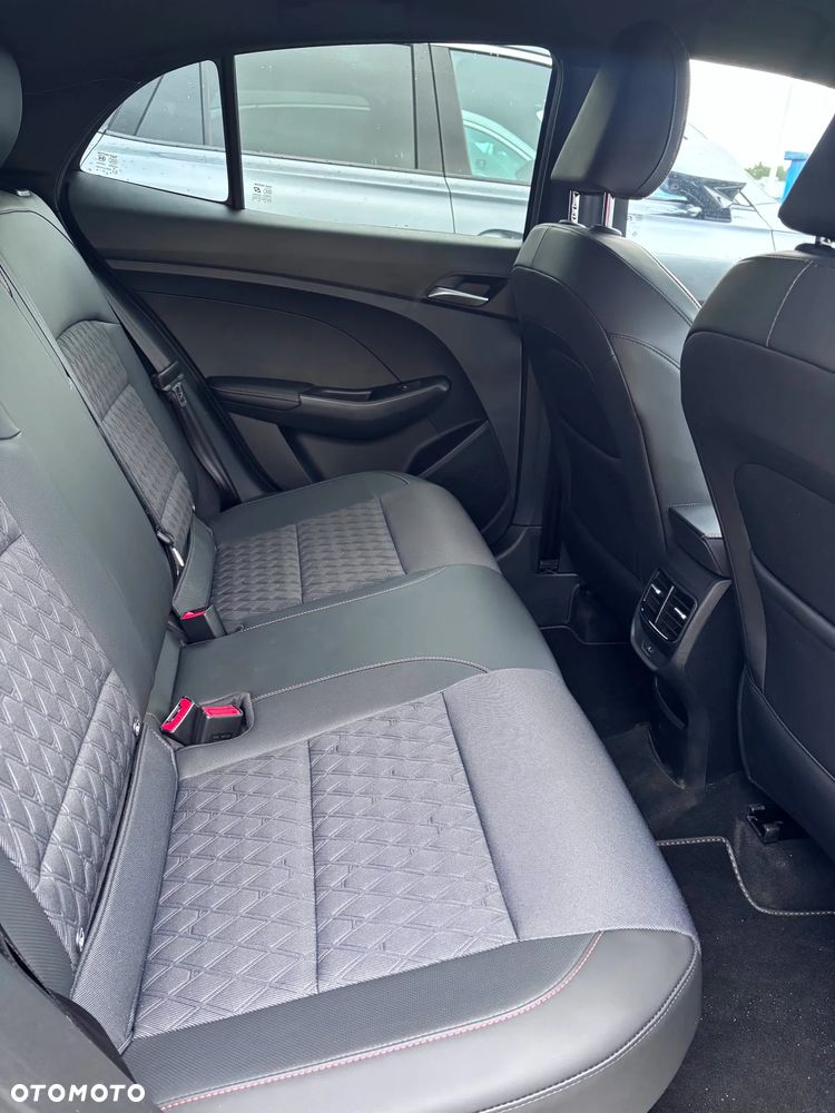MG MG3 1.5 HEV+ Exclusive - 16