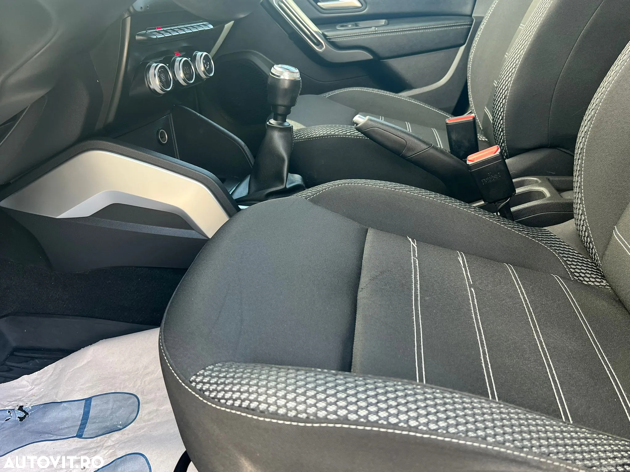 Dacia Duster 1.5 Blue dCi 4WD Prestige jante 16" - 32