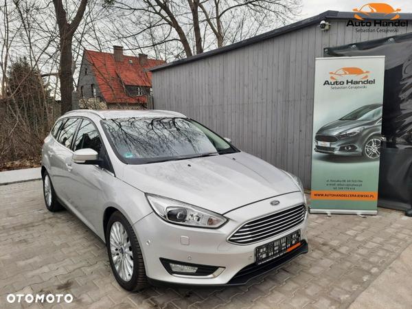 Ford Focus Turnier 1.5 EcoBoost Start-Stopp-System TITANIUM