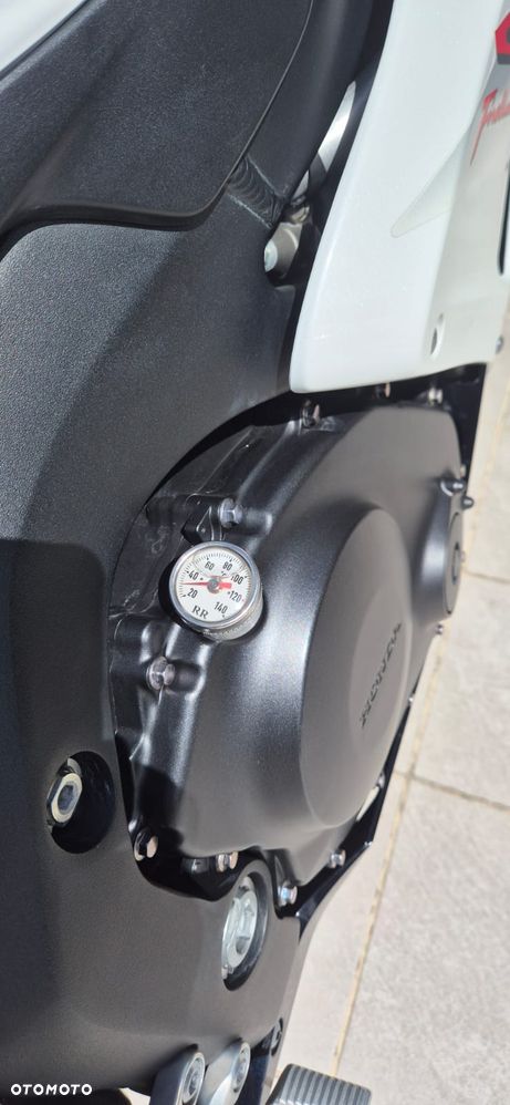 Honda CBR - 7