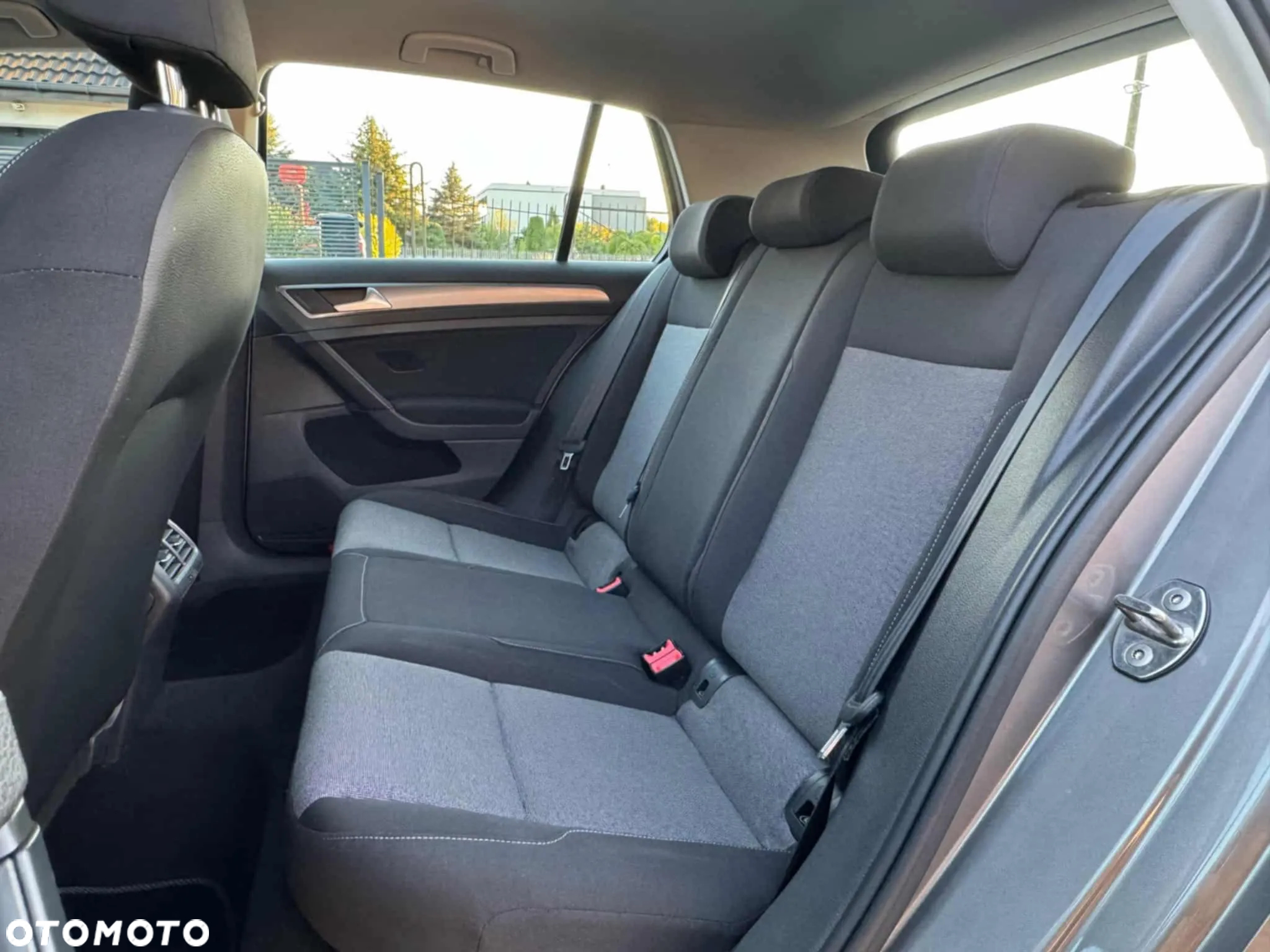 Volkswagen Golf VII 1.4 TSI BMT Highline DSG - 31