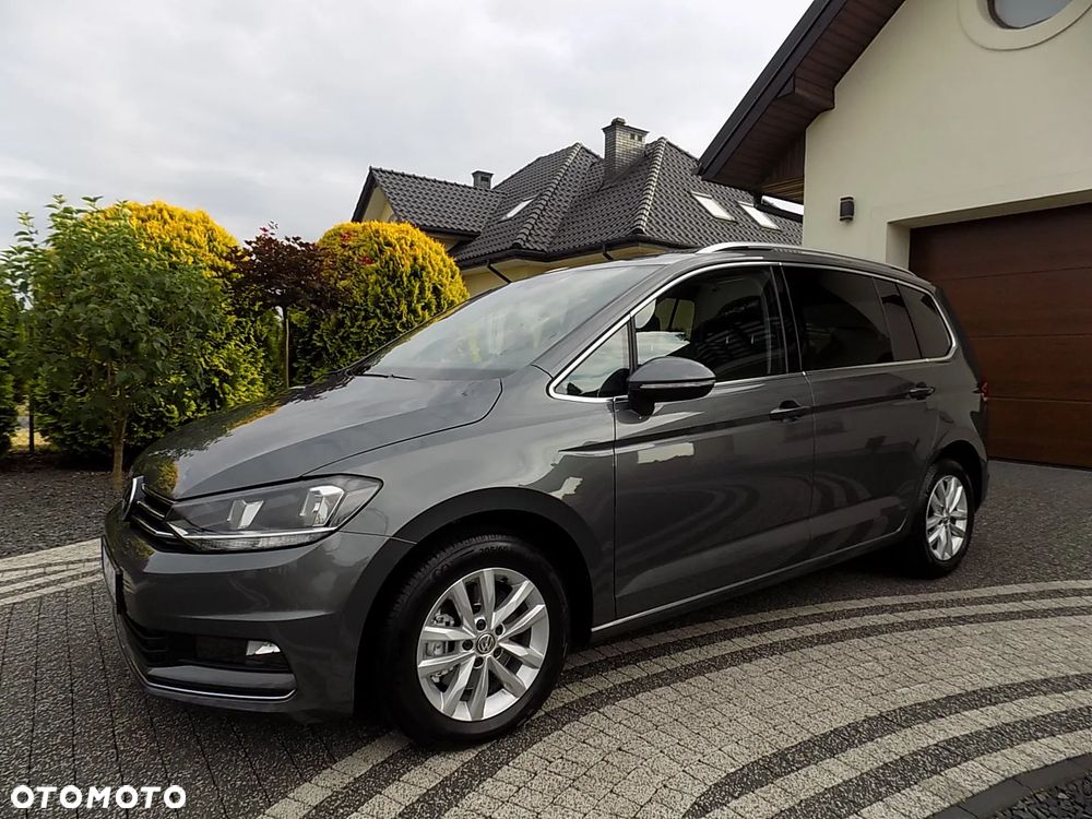 Volkswagen Touran - 2