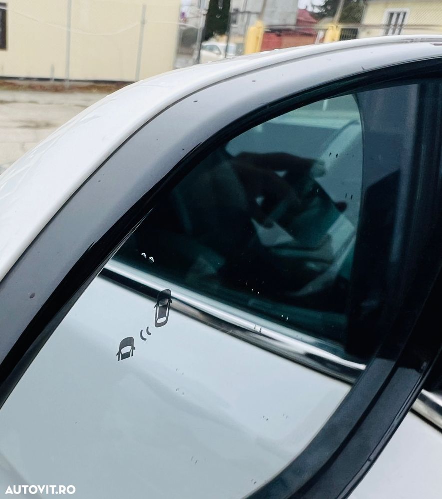 Hyundai Grand Santa Fe 2.2 CRDi ISG 4WD Aut. Exclusive - 32