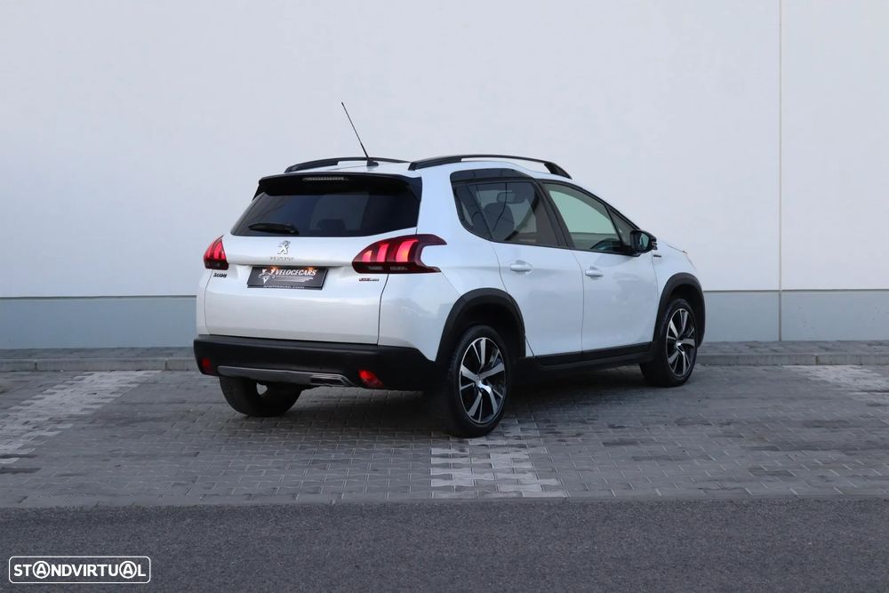 Peugeot 2008 1.2 PureTech GT Line - 17