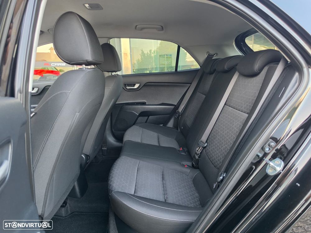 Kia Rio 1.2 CVVT Dynamic - 10