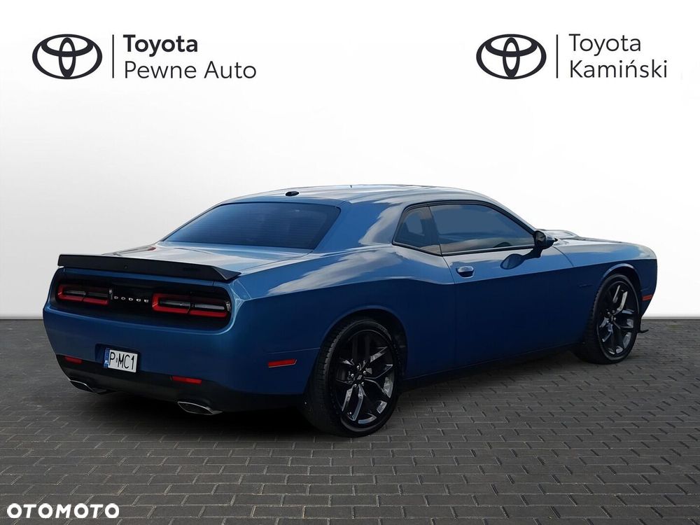 Dodge Challenger - 5