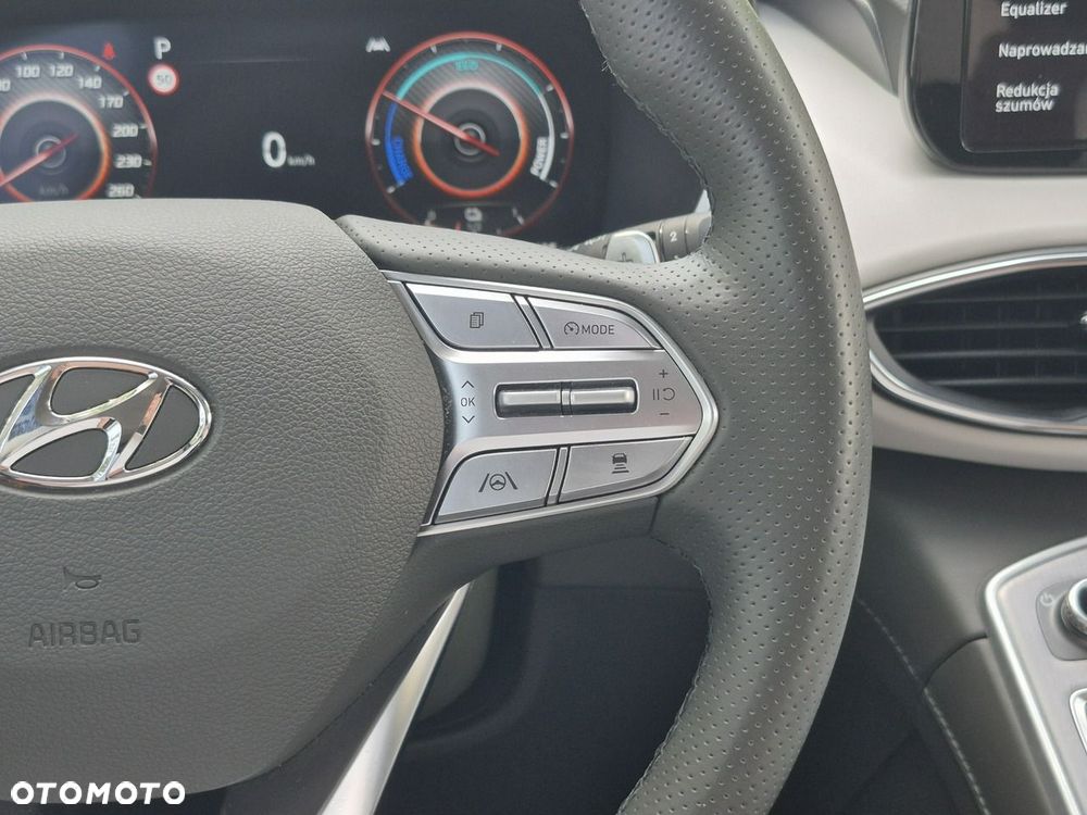 Hyundai Santa Fe 1.6 T-GDI HEV Platinum 4WD - 32