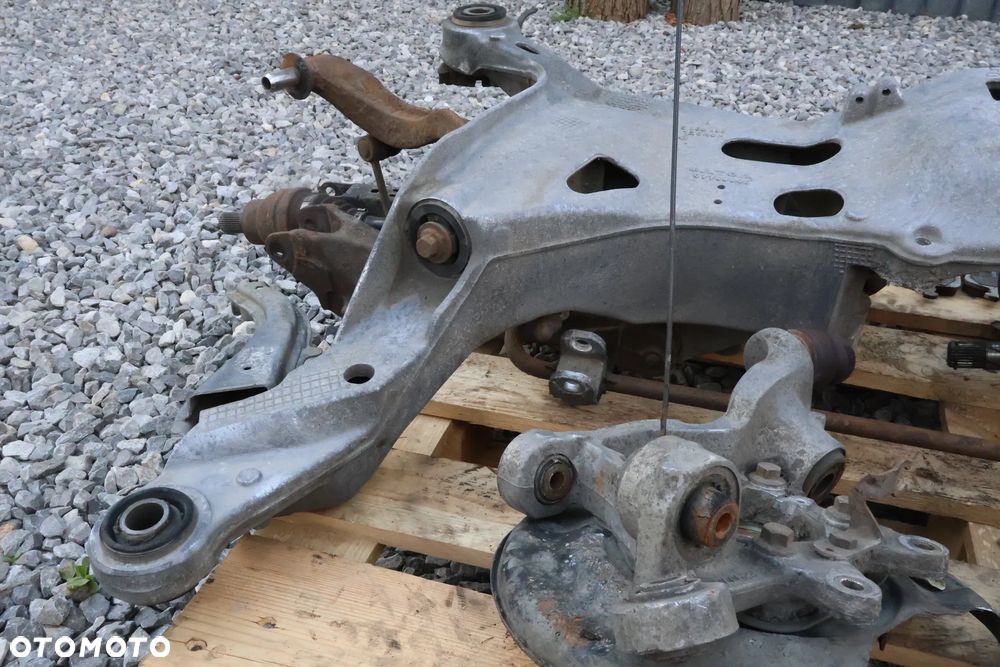 VOLVO XC70 V70 4X4 00-08 2.5 2.4 D5 SANKI BELKA KOŁYSKA ZAWIESZENIA TYŁ TYLNA WAHACZE TRAWERS WÓZEK KOMPLETNA - 7