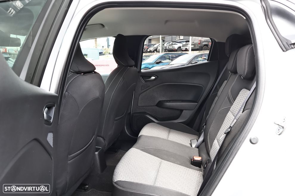 Renault Clio 1.5 Blue dCi Intens - 17