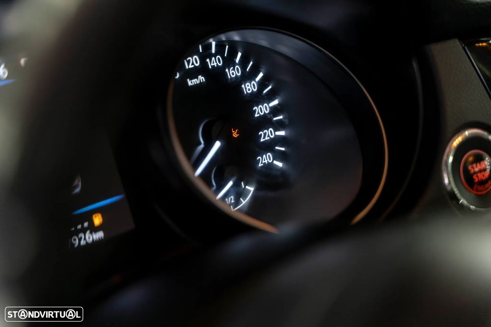 Nissan Qashqai 1.3 DIG-T N-Connecta J18 - 10