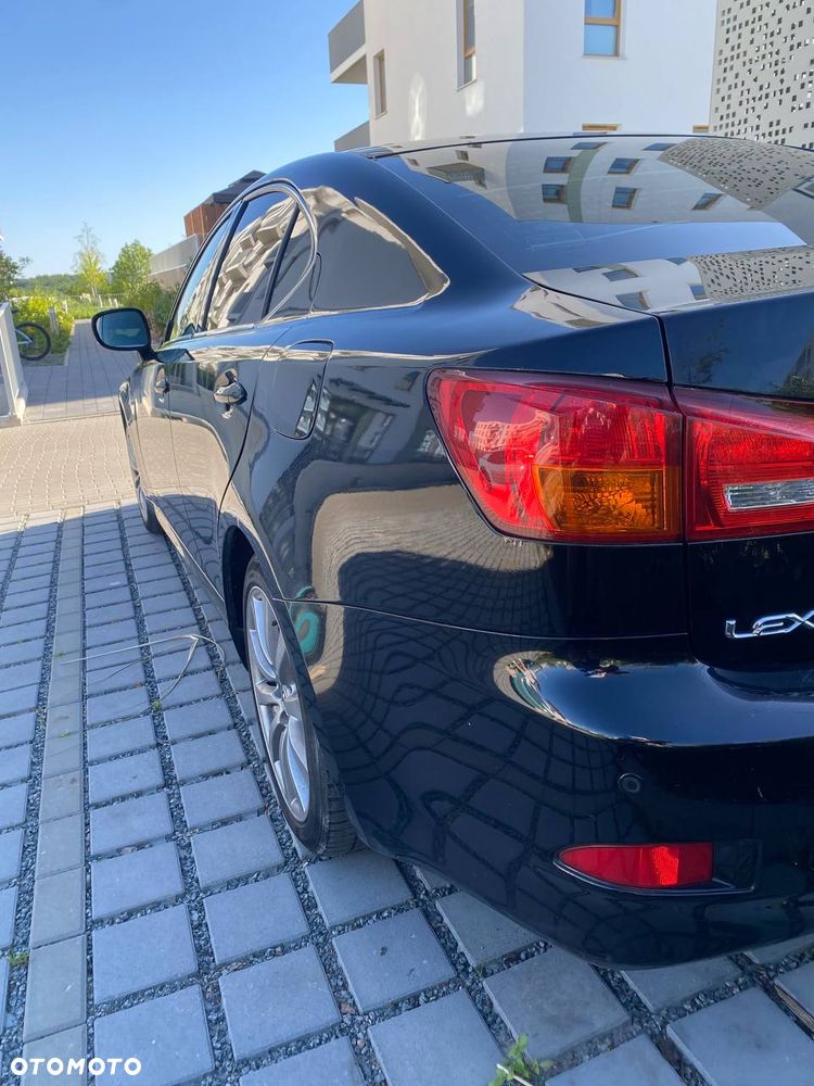 Lexus IS 220 D Elegance - 14
