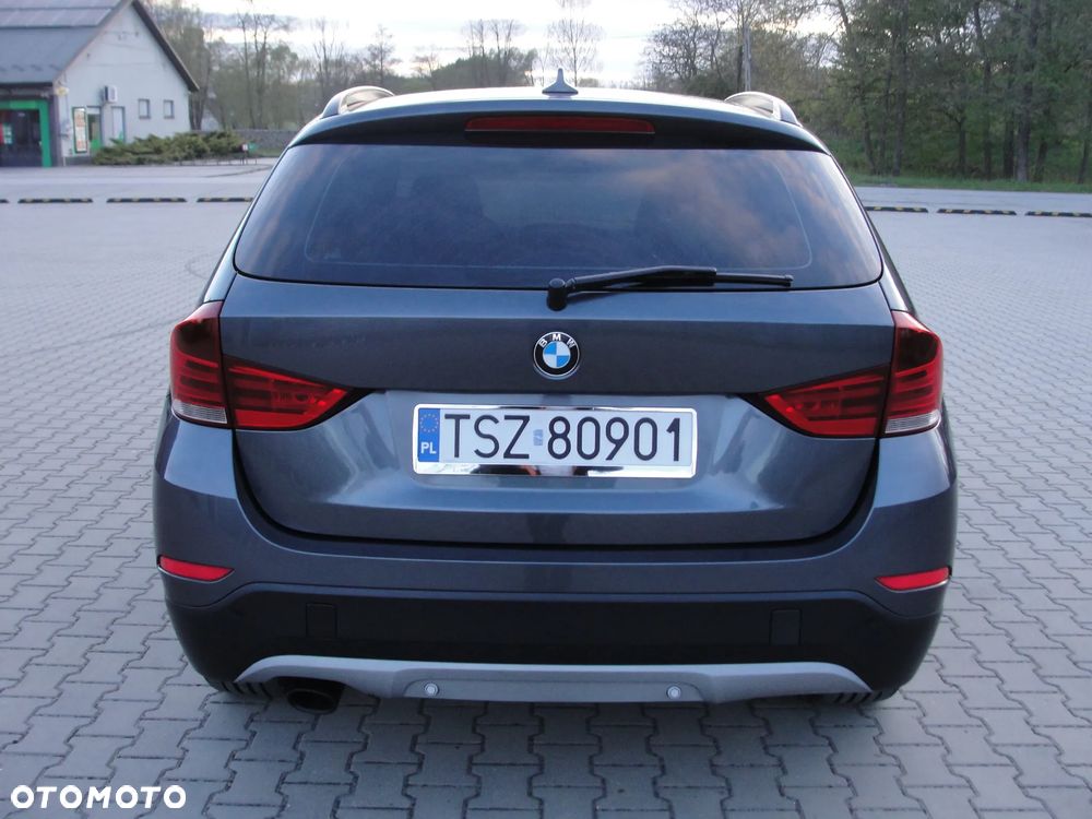 BMW X1 xDrive20d Sport Line - 8