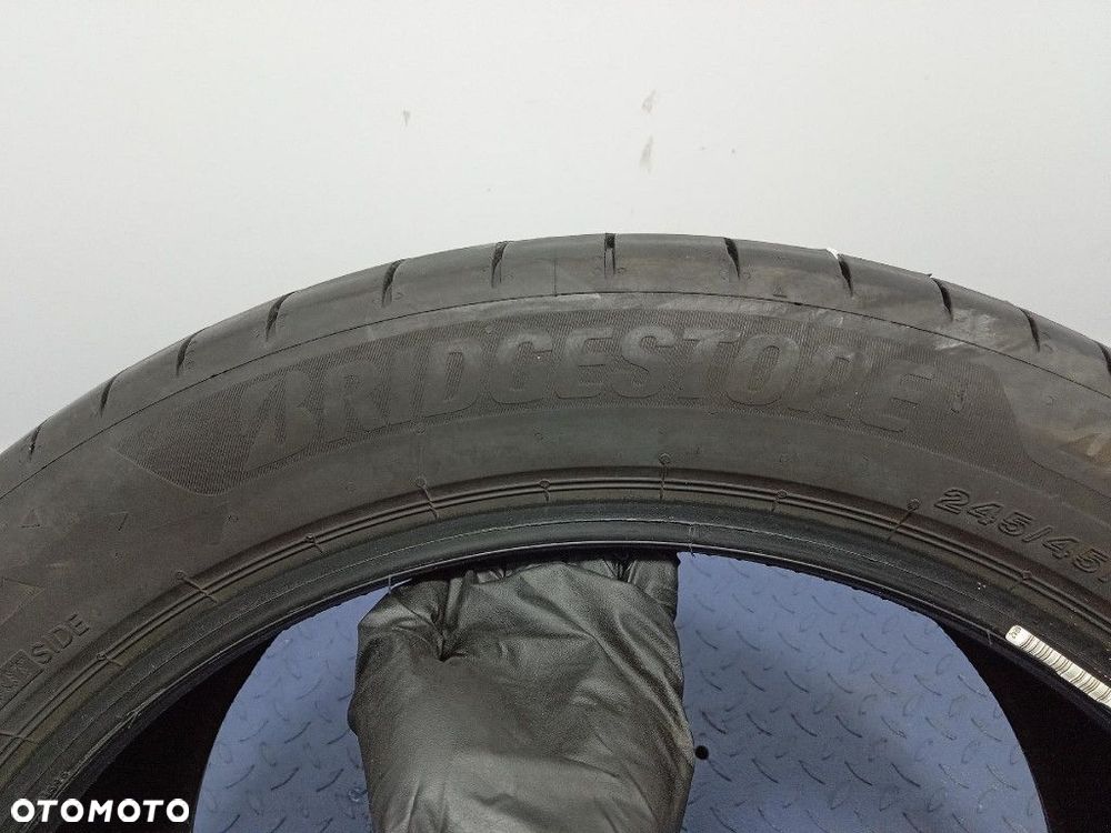 OPONA LETNIA BRIDGESTONE TURANZA 6 245/45 R19 102Y 1SZT - 2