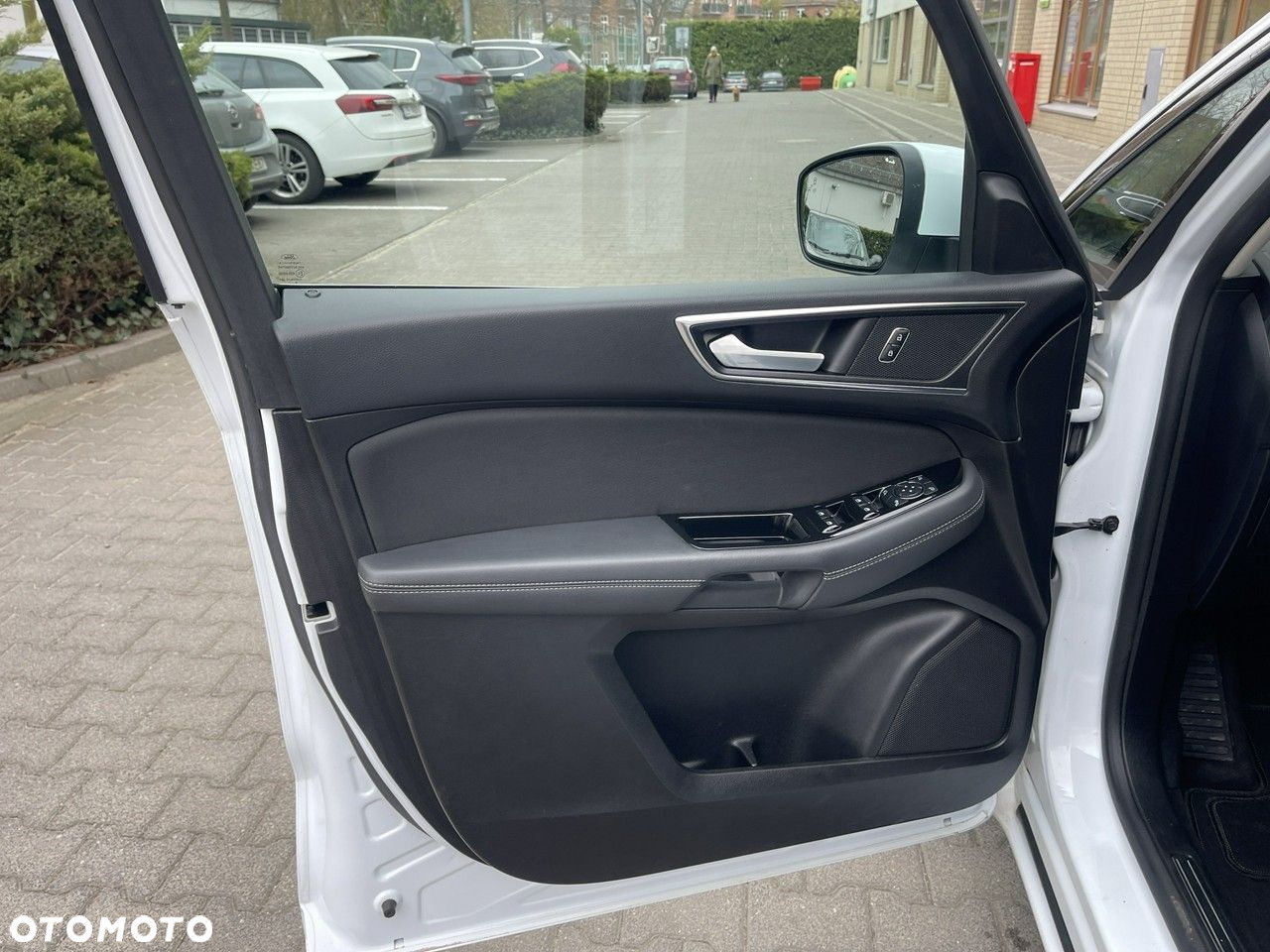 Ford S-Max - 20