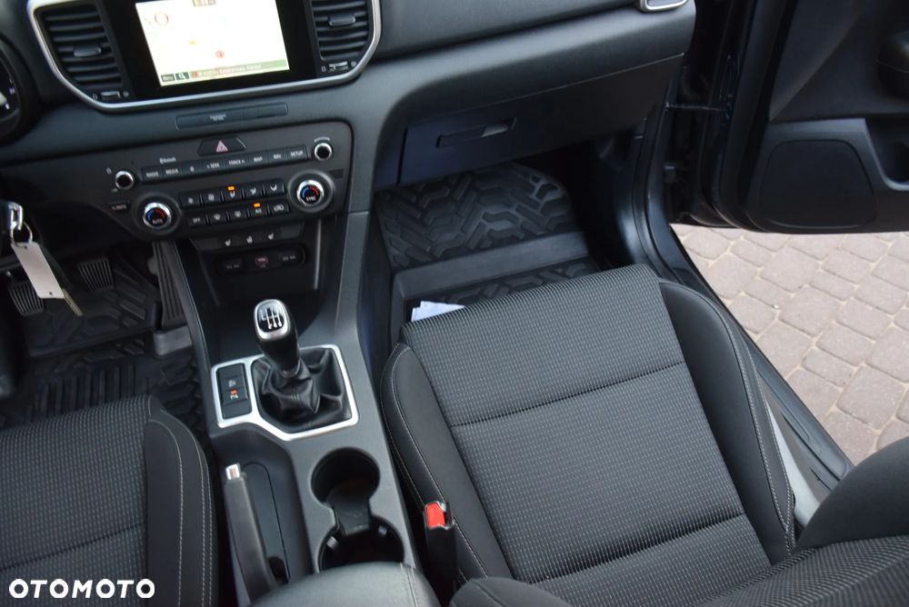 Kia Sportage 1.6 GDI 2WD DREAM-TEAM EDITION - 21