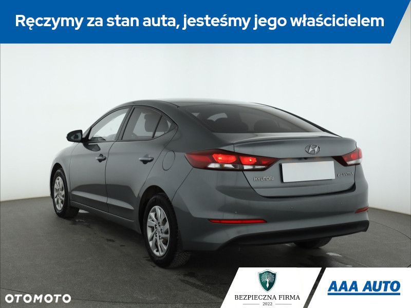 Hyundai Elantra - 6