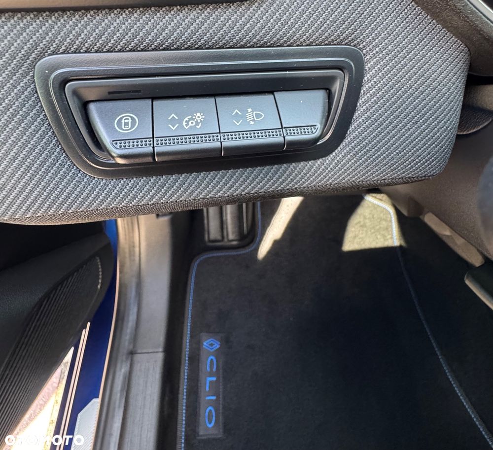 Renault Clio E-TECH 140 R.S LINE - 21