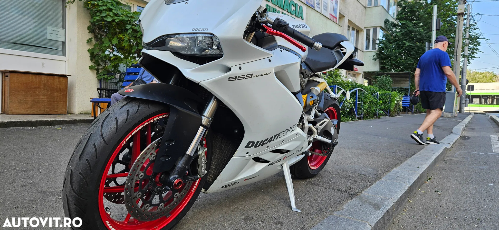 Ducati Panigale V2 - 2