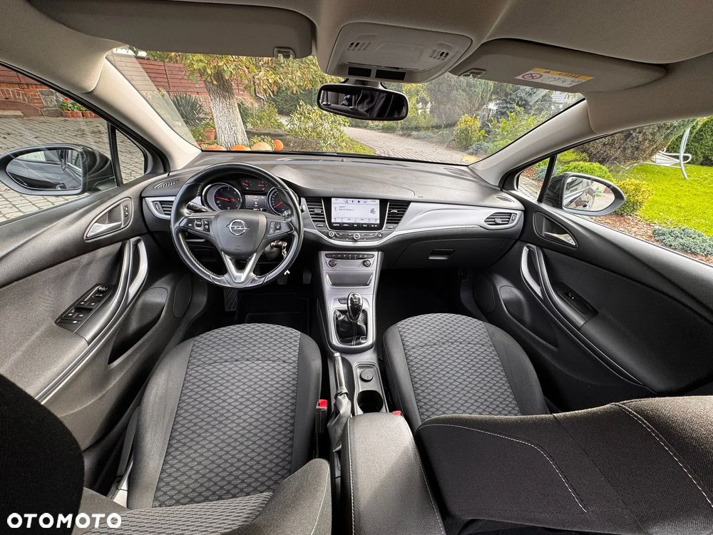 Opel Astra - 19