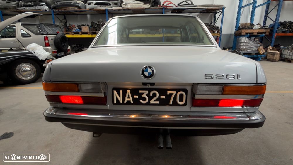 BMW 528 - 9