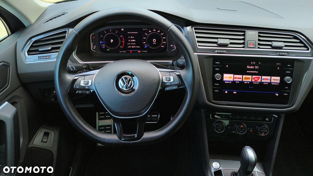 Volkswagen Tiguan - 16