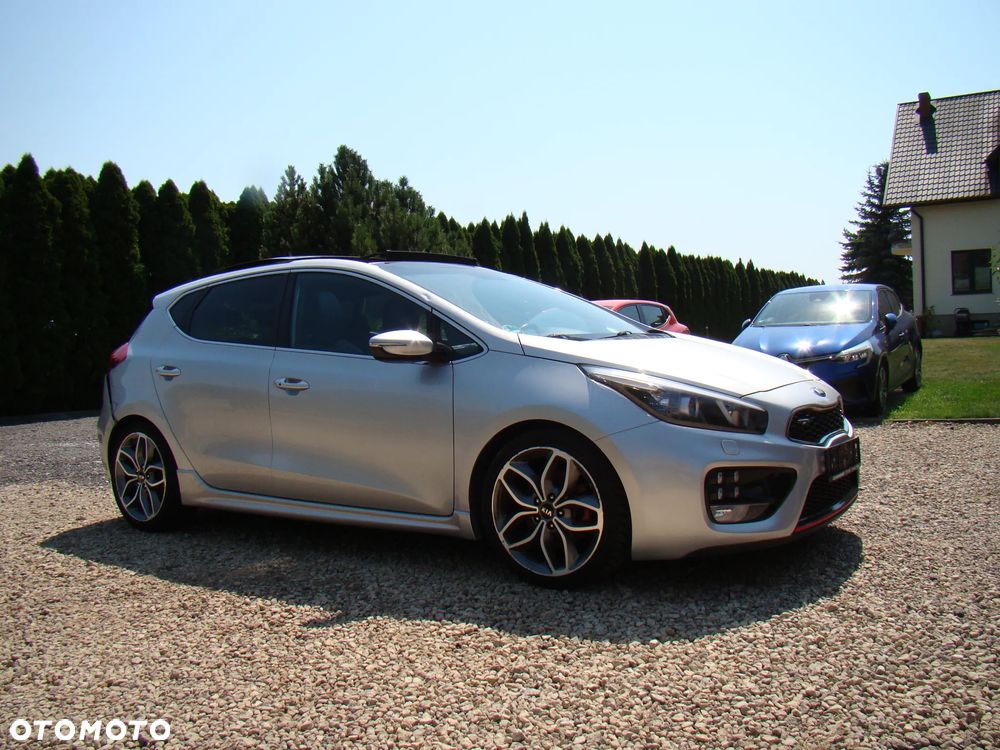 Kia Ceed 1.6 T-GDI GT - 2