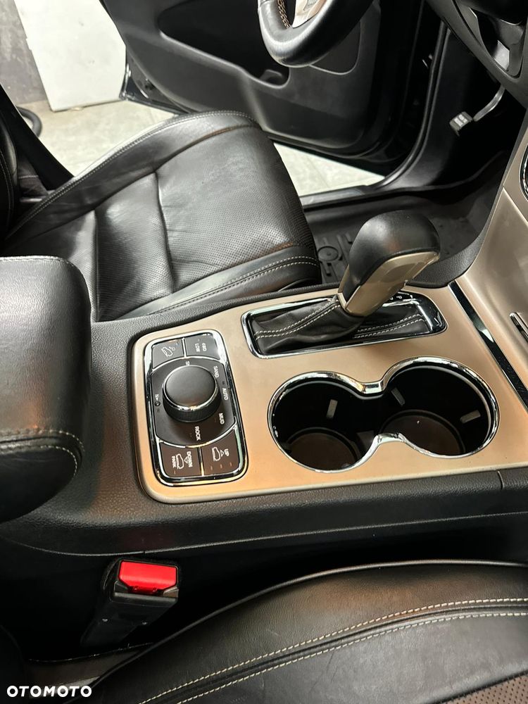 Jeep Grand Cherokee 5.7 V8 HEMI 4WD Automatik Overland - 18