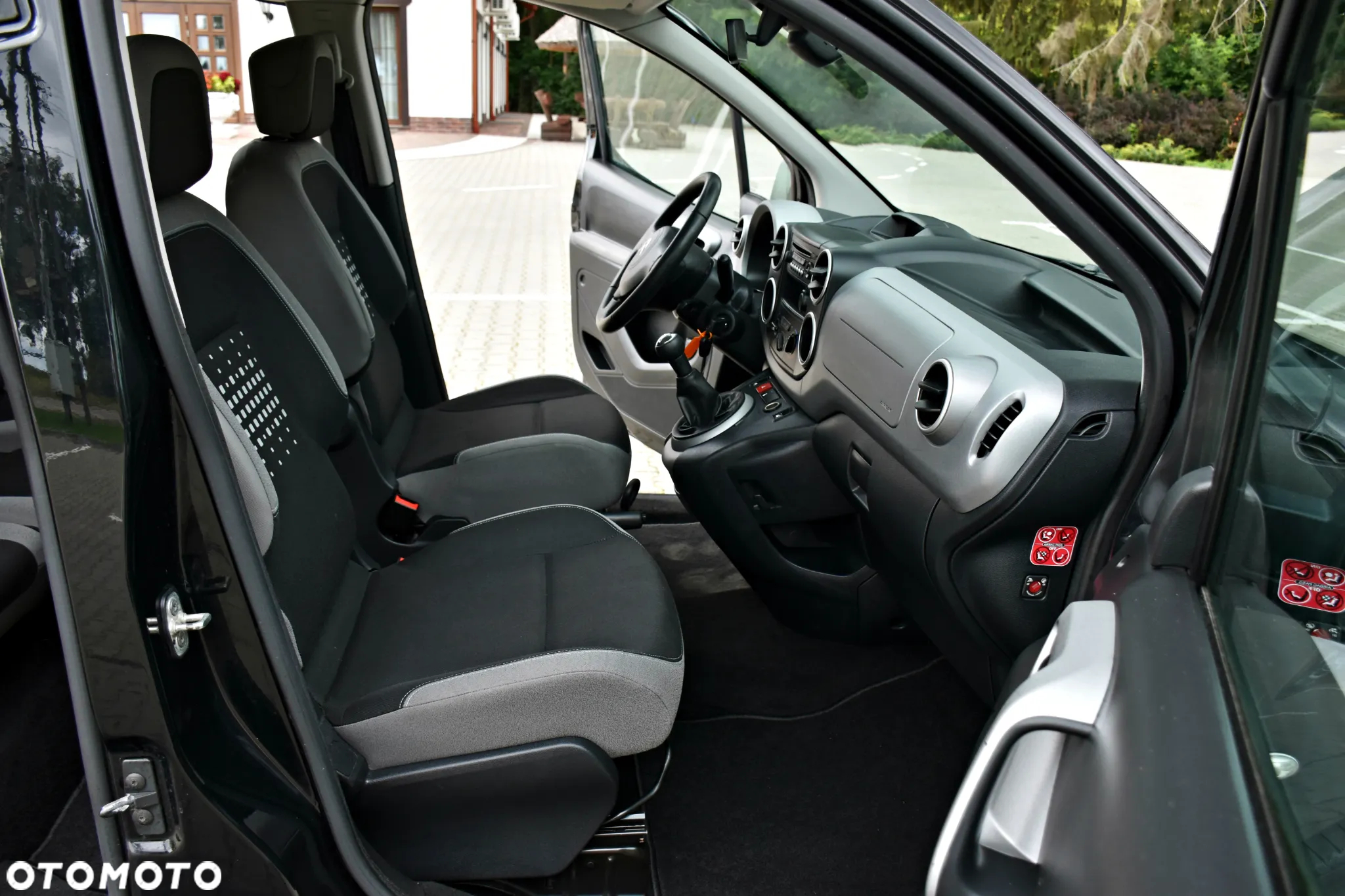 Citroën Berlingo Multispace BlueHDi 100 FEEL - 33