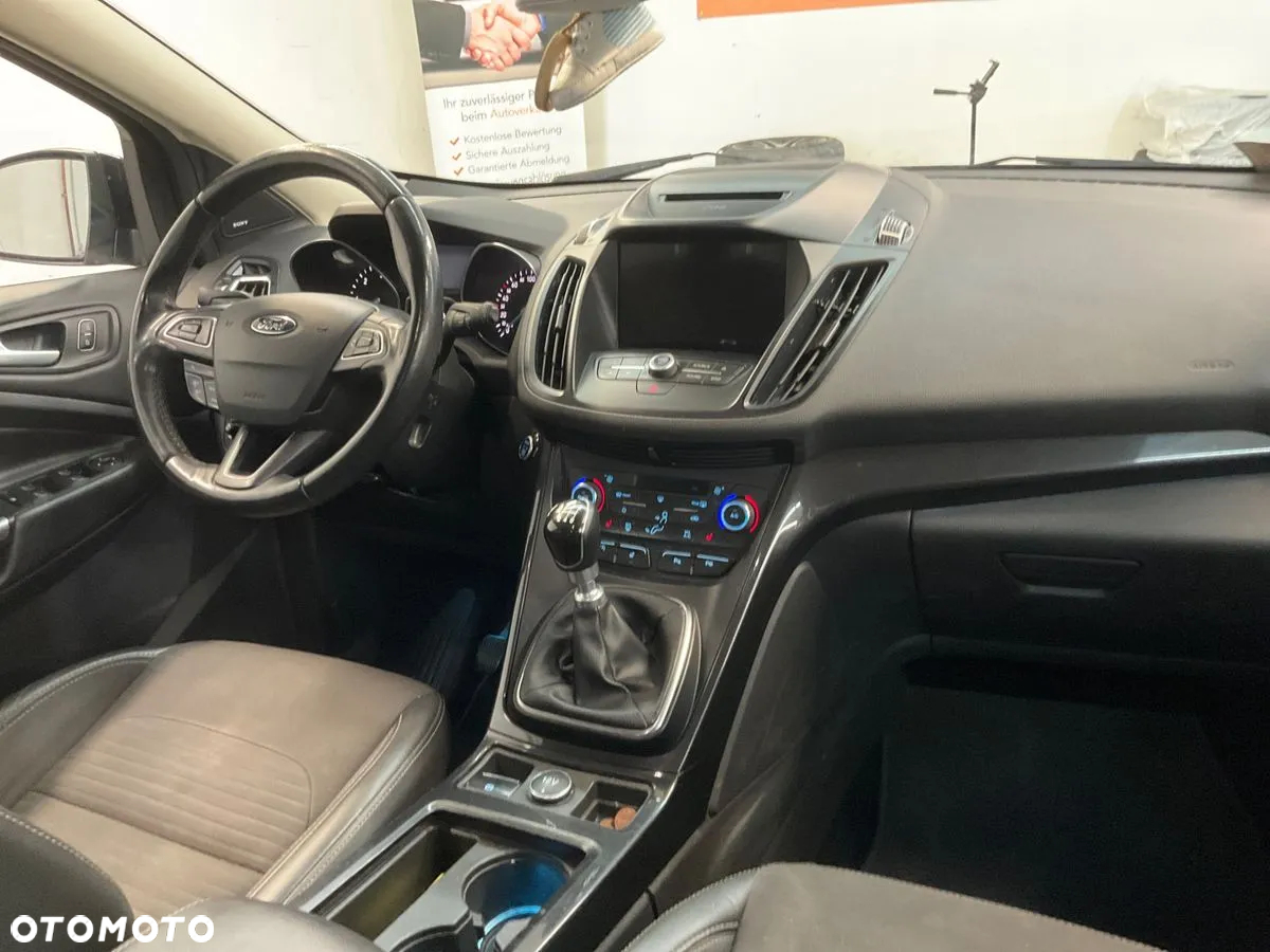 Ford Kuga 2.0 TDCi AWD ST-Line - 2