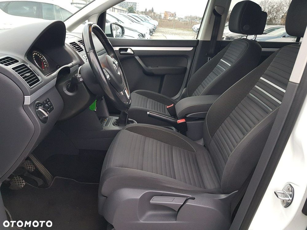 Volkswagen Touran 1.4 TSI Cup - 9