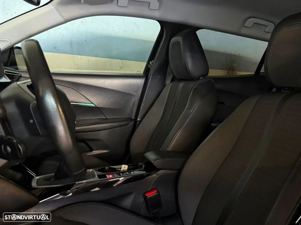Peugeot 2008 1.2 PureTech Allure - 7