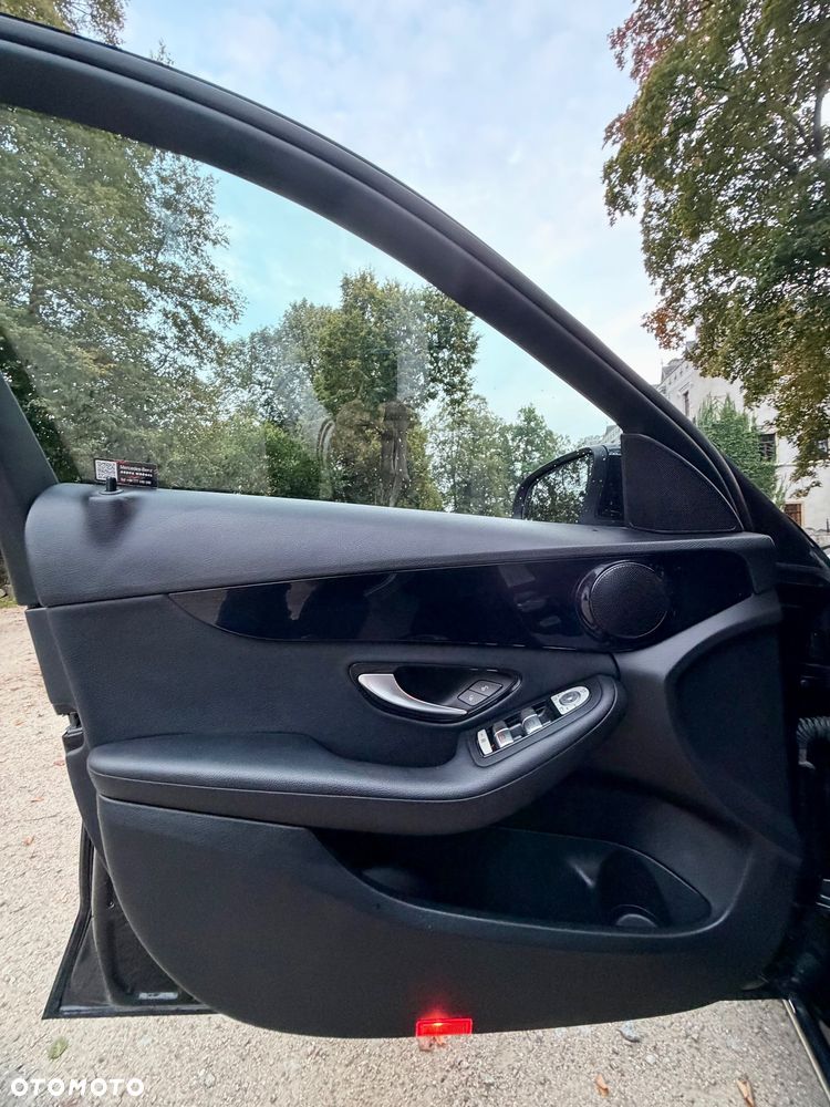Mercedes-Benz Klasa C 180 9G-TRONIC - 18