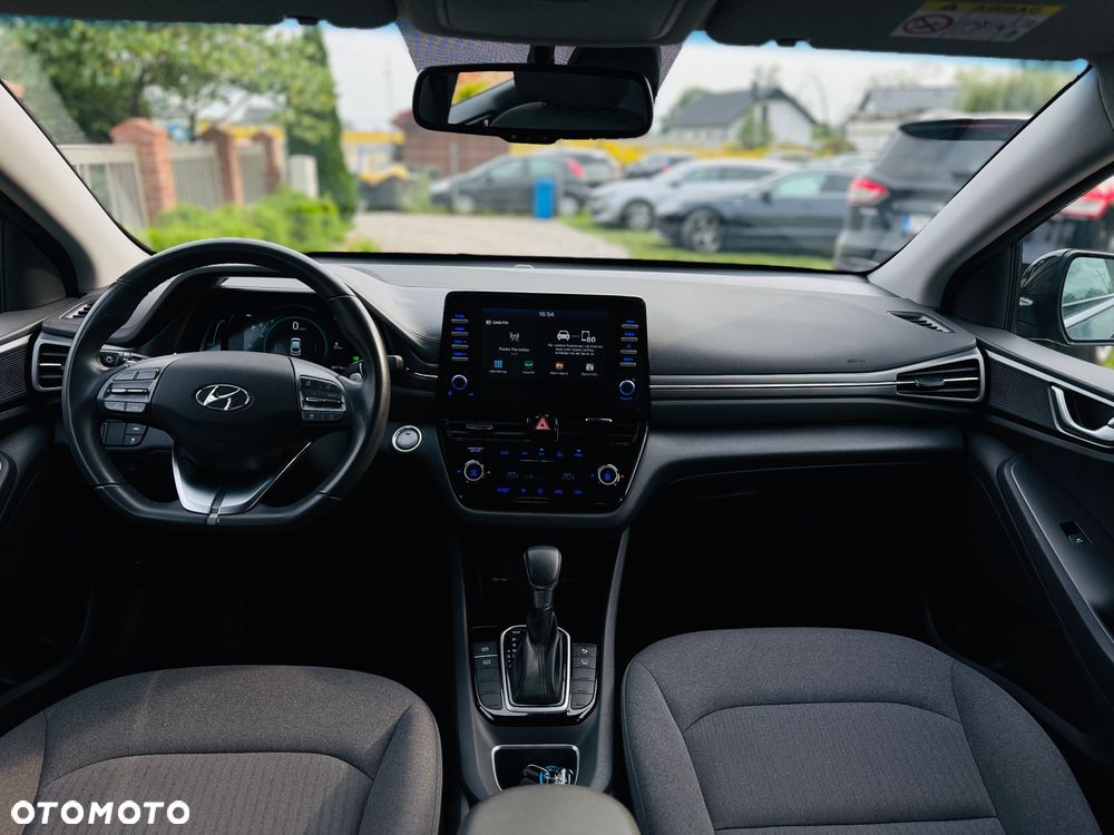 Hyundai IONIQ Hybrid 1.6 GDI Premium - 9