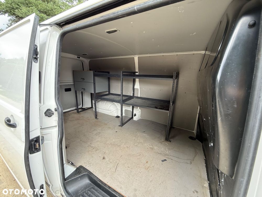 Volkswagen Transporter T6 - 10