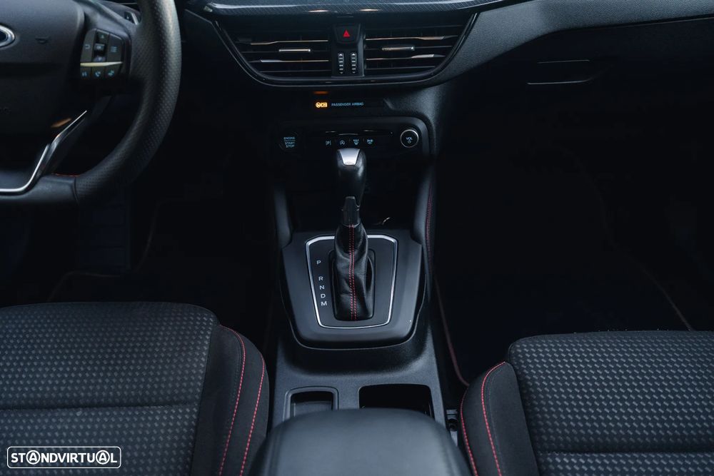 Ford Focus 1.0 EcoBoost Hybrid Aut. ST-LINE - 52