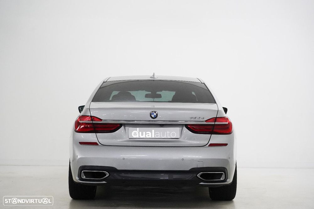 BMW 730 d Pack M - 5