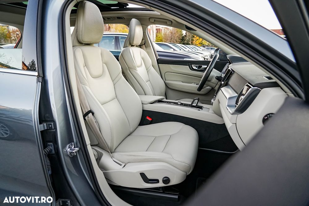 Volvo XC 60 Recharge T8 Twin Engine eAWD Inscription - 15