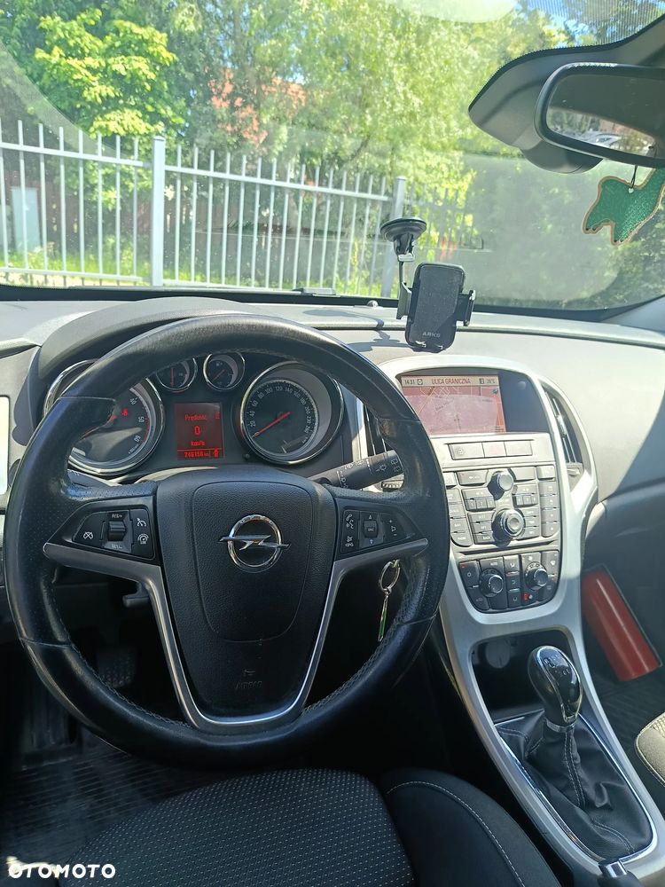 Opel Astra - 11